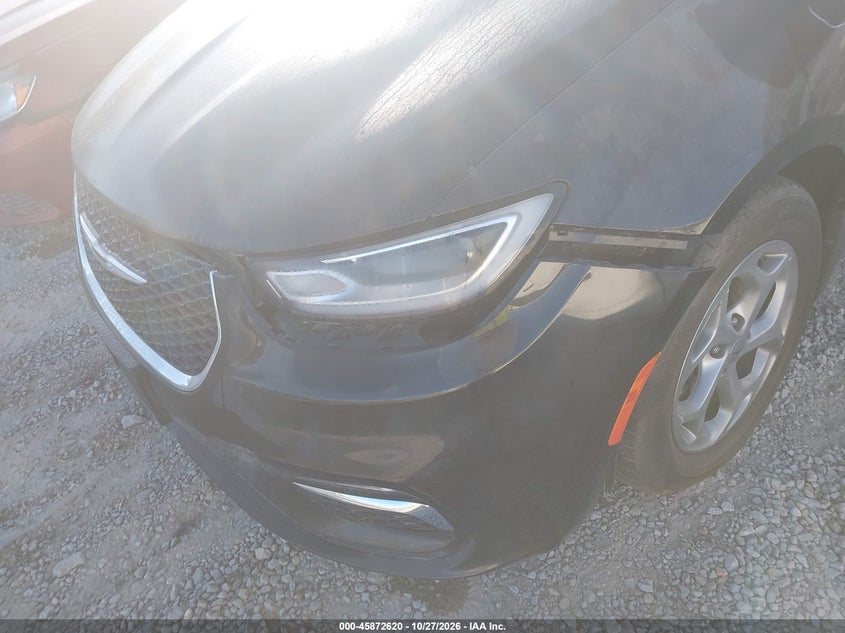 2023 CHRYSLER PACIFICA LIMITED · Фото 6