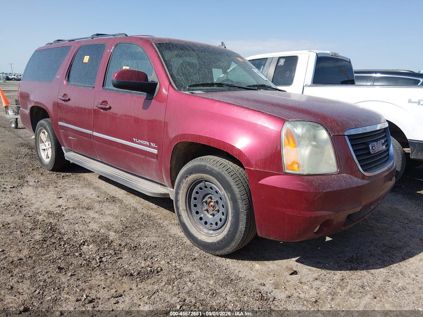 2011 GMC YUKON XL 1500 auction photo 1