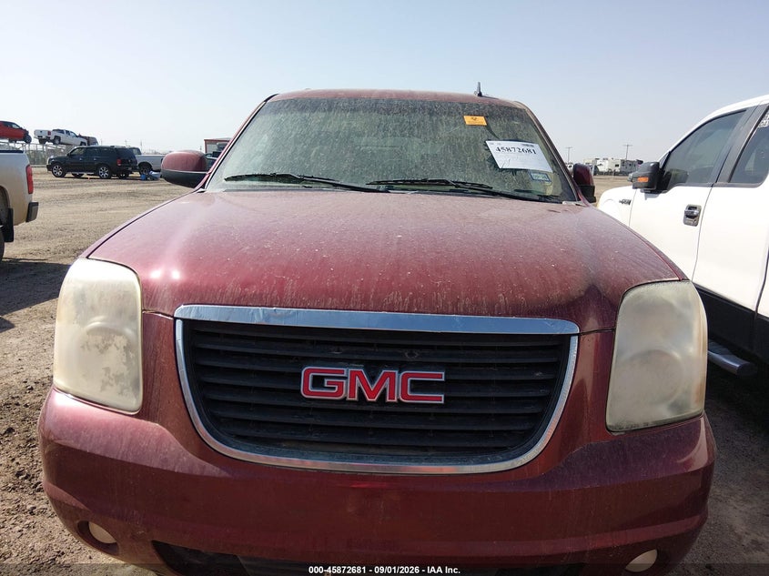 2011 GMC YUKON XL 1500 auction photo 6
