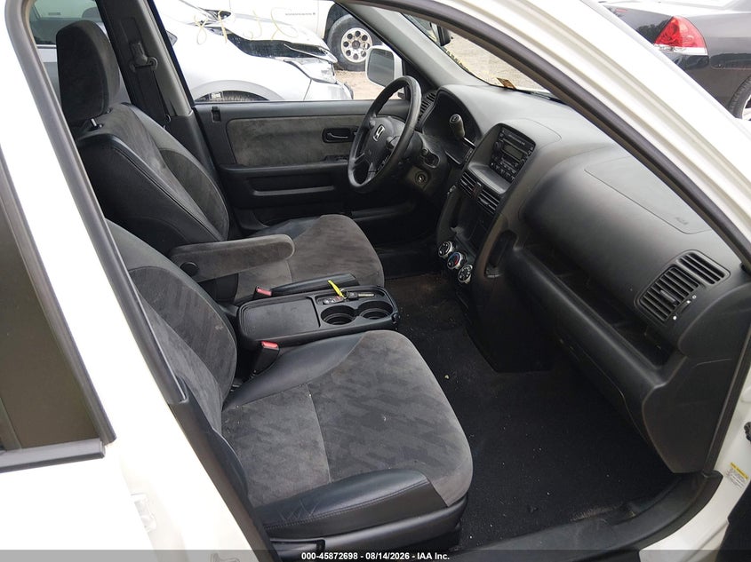 2004 HONDA CR-V auction photo 5
