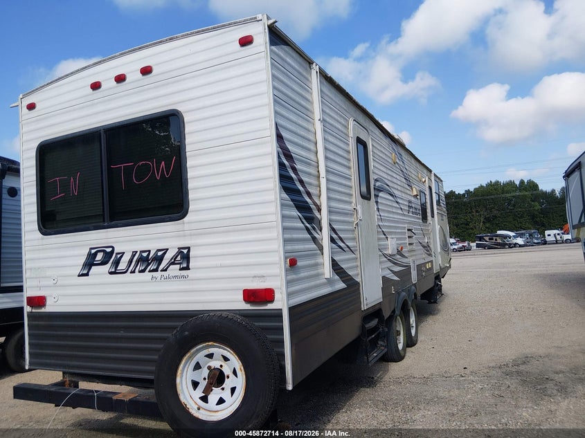 2014 PALOMINO PUMA 30FT auction photo 4