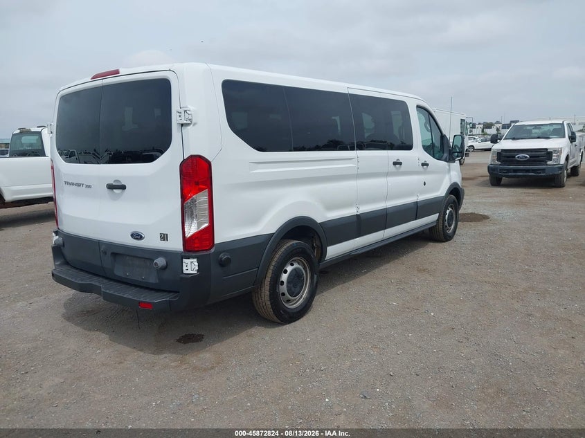 2018 FORD TRANSIT-350 auction photo 4