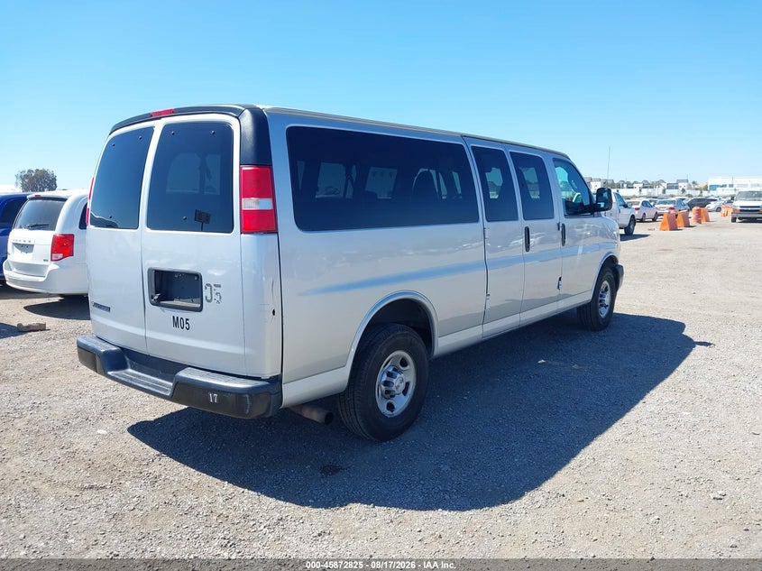2019 CHEVROLET EXPRESS 3500 auction photo 4
