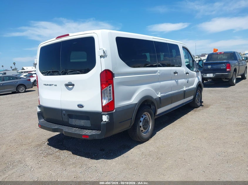 2019 FORD TRANSIT-150 auction photo 4
