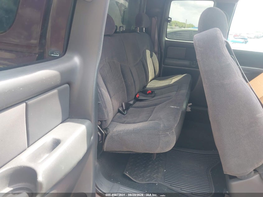 2002 CHEVROLET SILVERADO 1500 auction photo 8