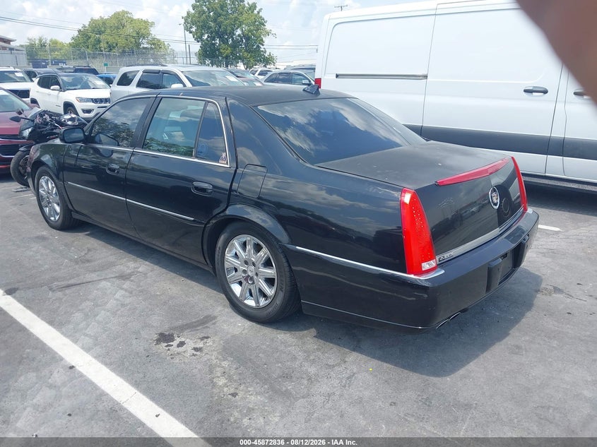 2011 CADILLAC DTS auction photo 3