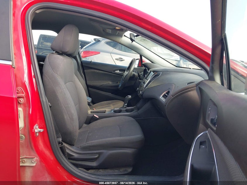 CHEVROLET CRUZE 2019 VIN 3G1BE6SM7KS600452