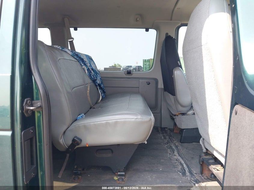 2007 FORD E-350 SUPER DUTY auction photo 8