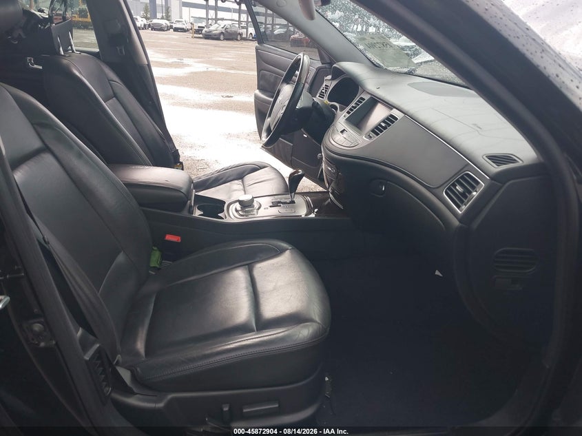 2011 HYUNDAI GENESIS auction photo 5