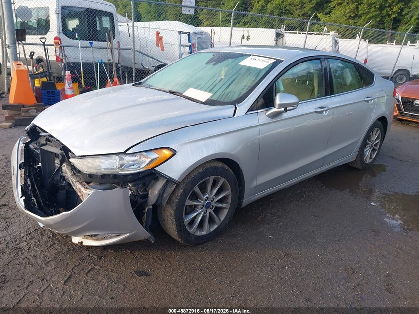 2017 FORD FUSION auction photo 2
