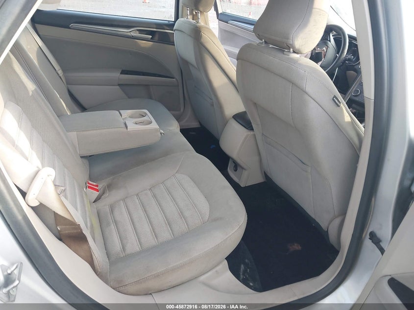 2017 FORD FUSION auction photo 8