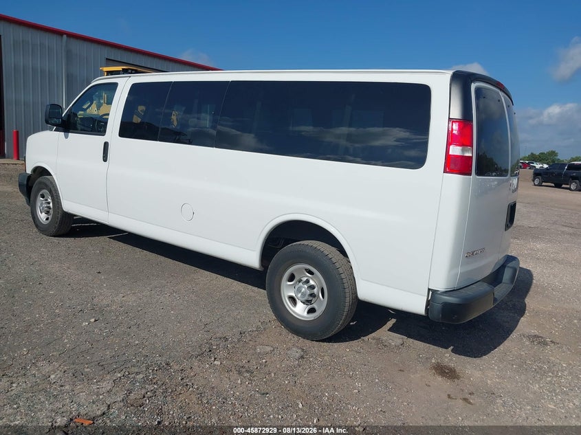 2019 CHEVROLET EXPRESS 3500 auction photo 3