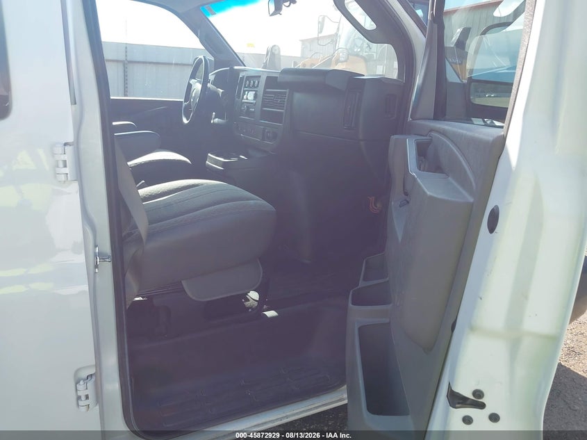 2019 CHEVROLET EXPRESS 3500 auction photo 5