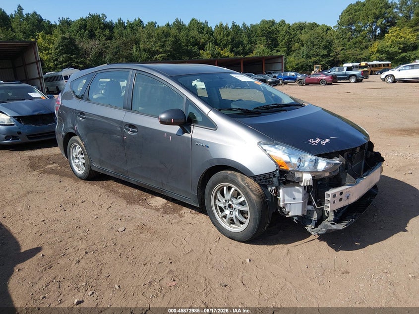 TOYOTA PRIUS V