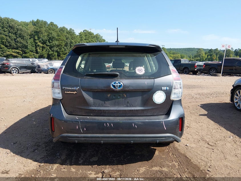 TOYOTA PRIUS V - zdjęcie 17