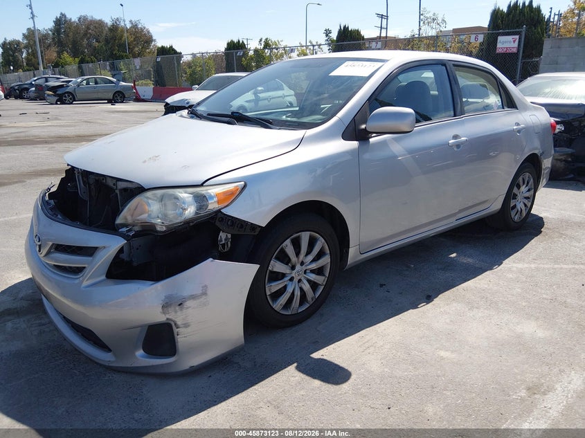 Vin: 2t1bu4ee0cc889613, lot: 46372119, toyota corolla le 20122