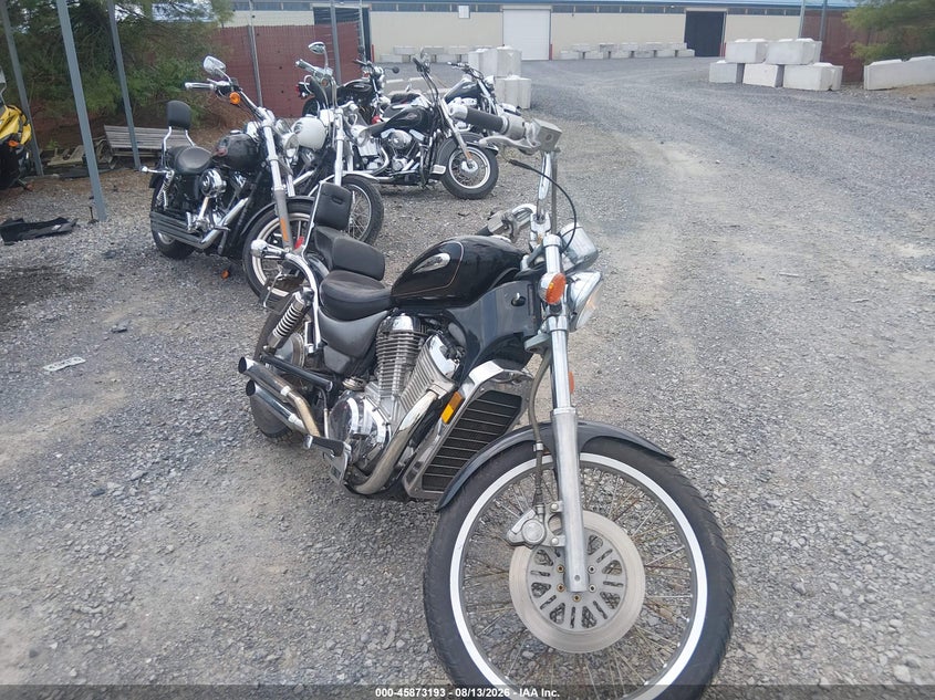 1993 Suzuki Vs800