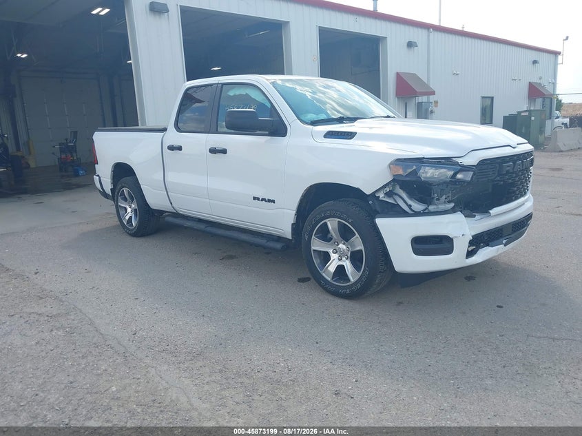 RAM 1500 - zdjęcie 1