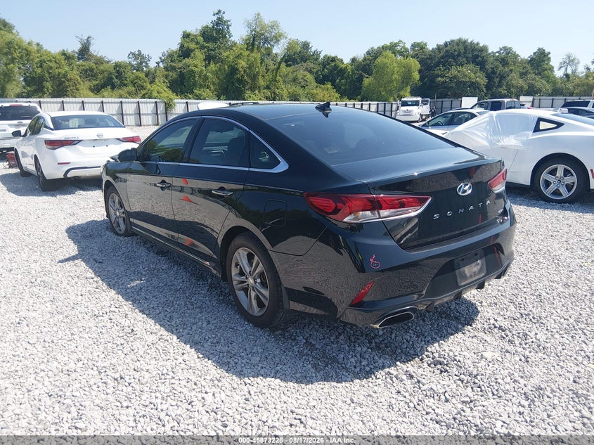 2018 HYUNDAI SONATA auction photo 3