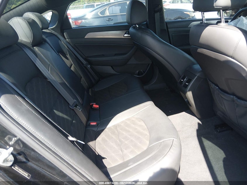 2018 HYUNDAI SONATA auction photo 8