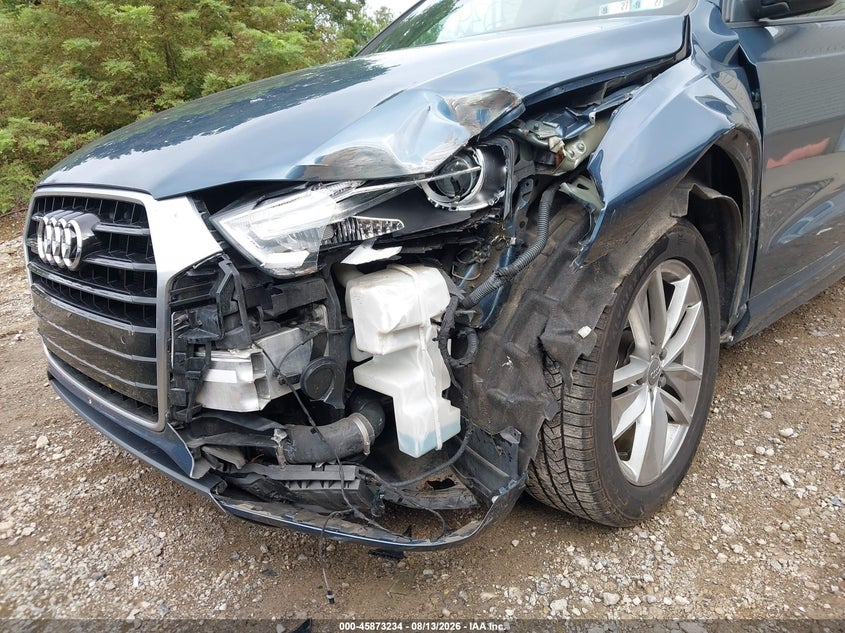 Фото 6 - AUDI Q3