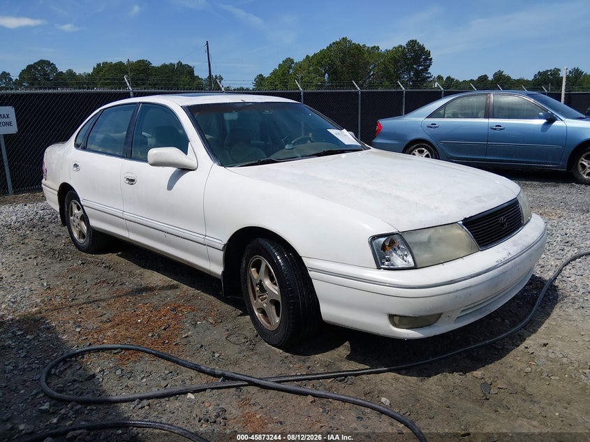 1999 TOYOTA AVALON auction photo 1