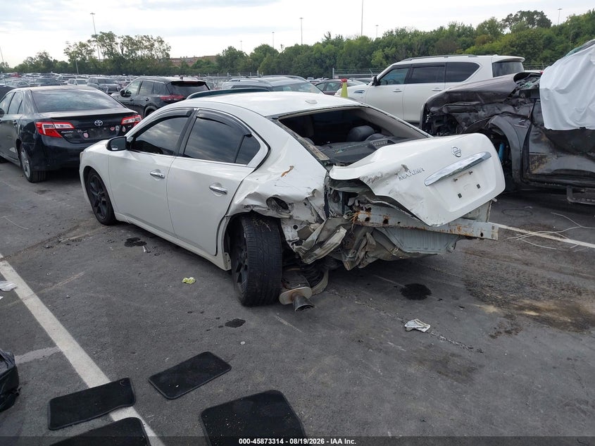 2011 NISSAN MAXIMA auction photo 3