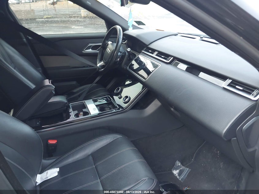 2018 LAND ROVER RANGE ROVER VELAR auction photo 5
