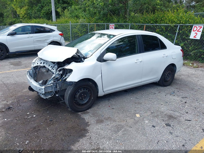 Vin: jtdbt4k33cl027825, lot: 46372408, toyota yaris 20122