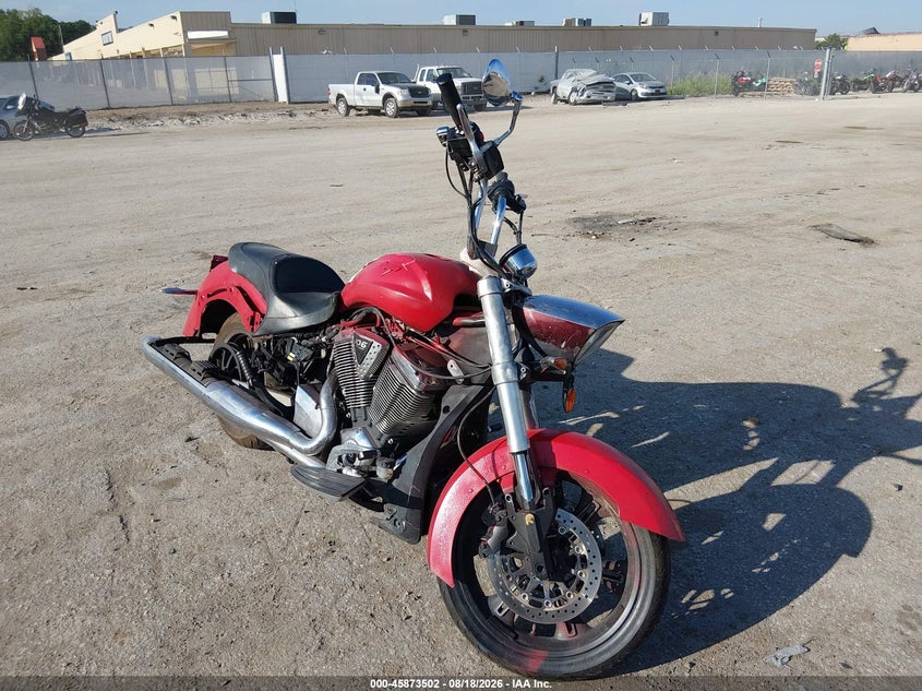 2010 Victory Motorcycles Cross Roads