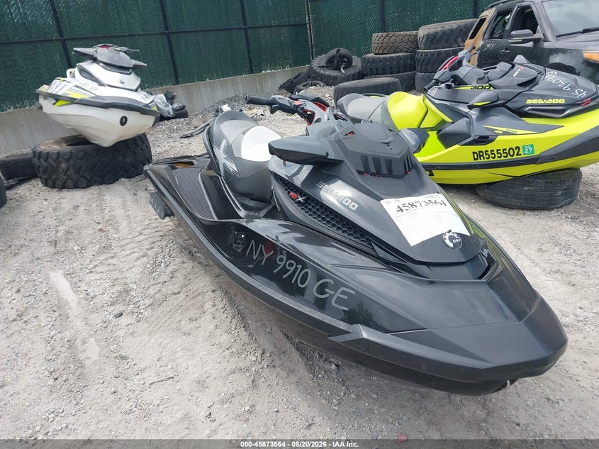 2011 SEADOO RXT auction photo 1