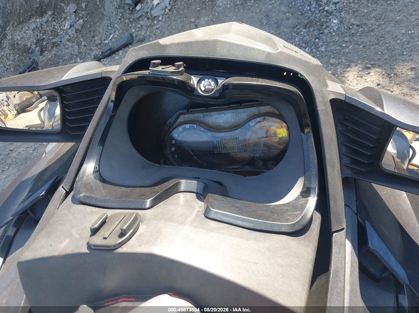 2011 SEADOO RXT auction photo 7