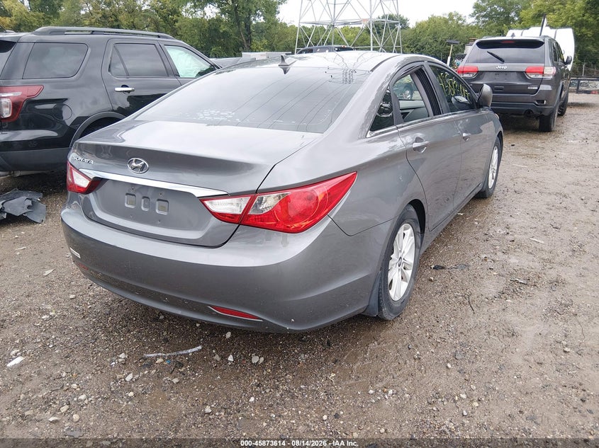 2013 HYUNDAI SONATA auction photo 4