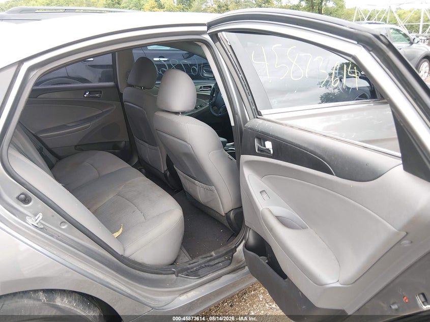 2013 HYUNDAI SONATA auction photo 8