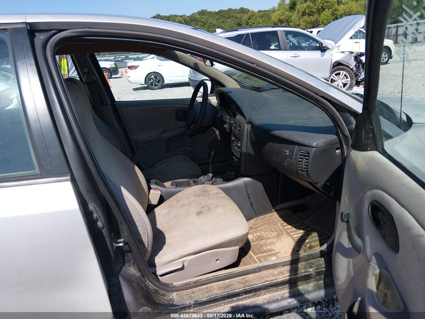 2002 SATURN S-SERIES auction photo 5