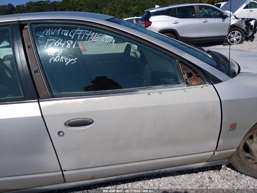 2002 SATURN S-SERIES auction photo 6