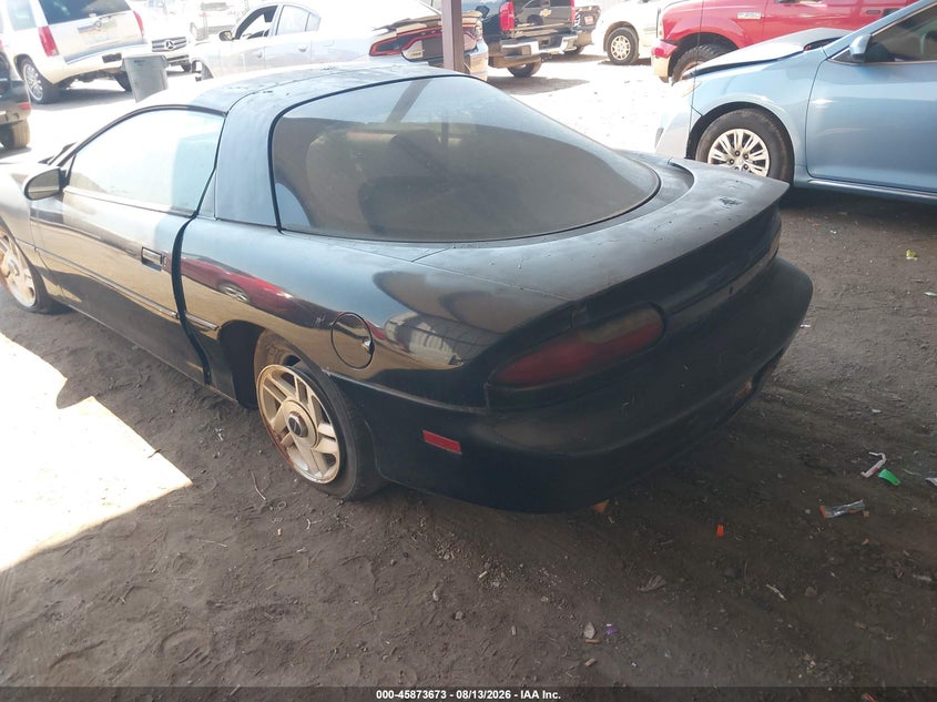 1996 CHEVROLET CAMARO auction photo 3