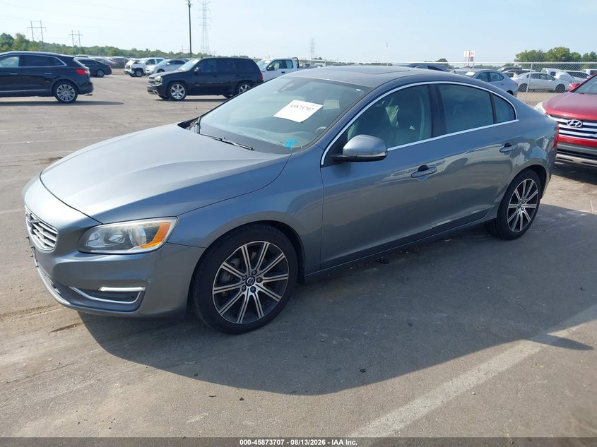 2016 VOLVO S60 INSCRIPTION auction photo 2