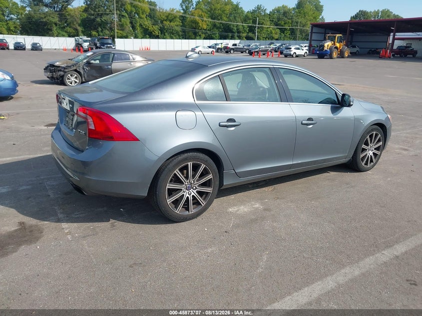 2016 VOLVO S60 INSCRIPTION auction photo 4