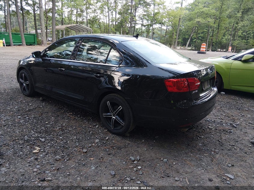 2013 VOLKSWAGEN JETTA SEDAN 2.0L I-4 DI, DOHC, TURBO, 140HP