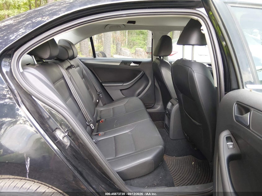 2013 VOLKSWAGEN JETTA SEDAN 2.0L I-4 DI, DOHC, TURBO, 140HP