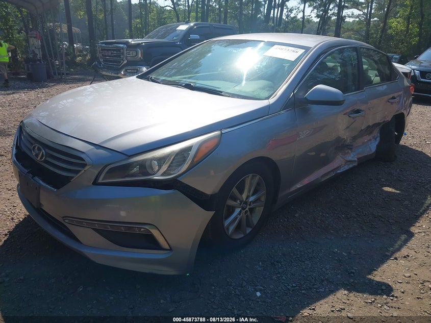 2015 HYUNDAI SONATA auction photo 2