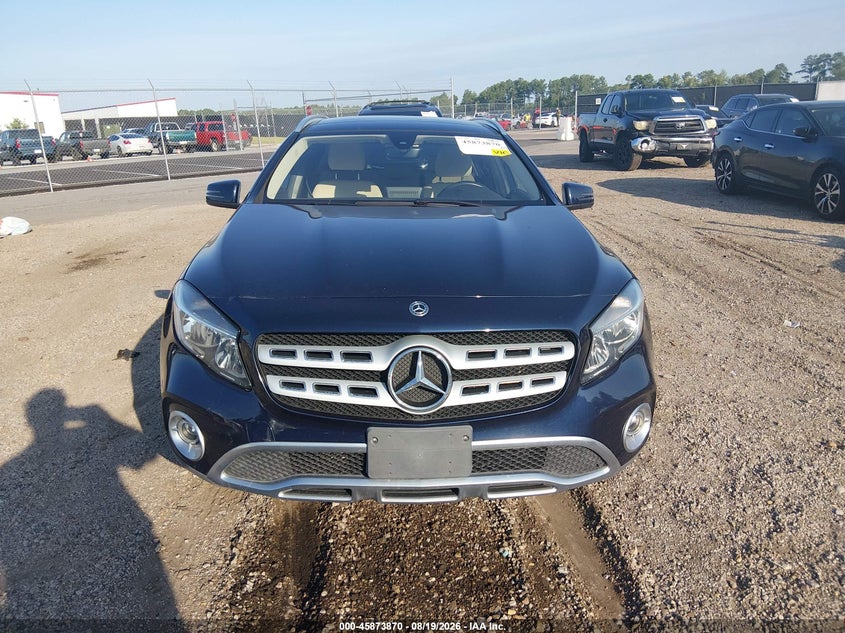 MERCEDES-BENZ GLA 250 - zdjęcie 13