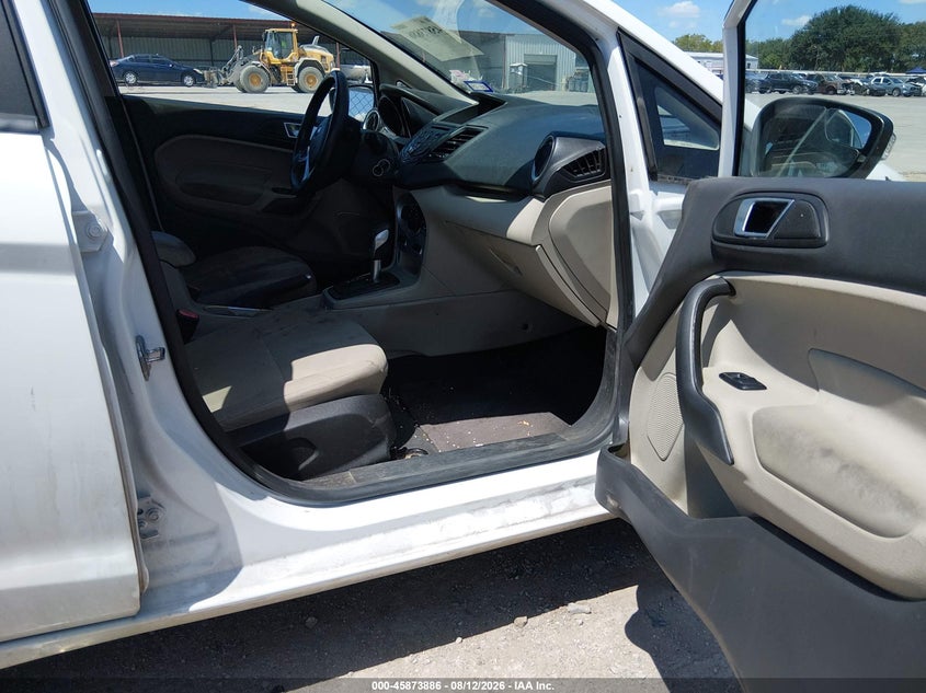 2016 FORD FIESTA auction photo 5