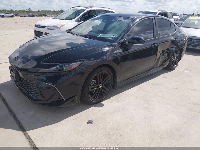2026 Toyota Camry, Left Side, IAAI, VIN 4T1DAACK2TU291725 — photo 2