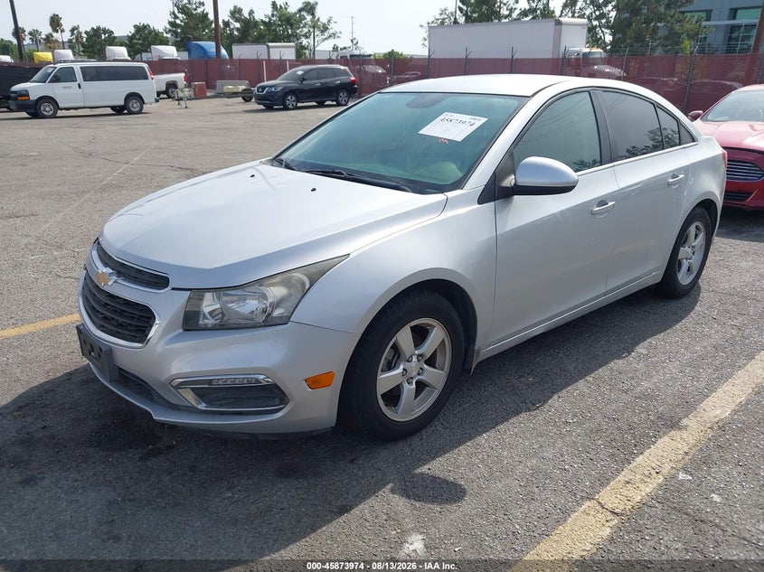 2016 CHEVROLET CRUZE LIMITED auction photo 2