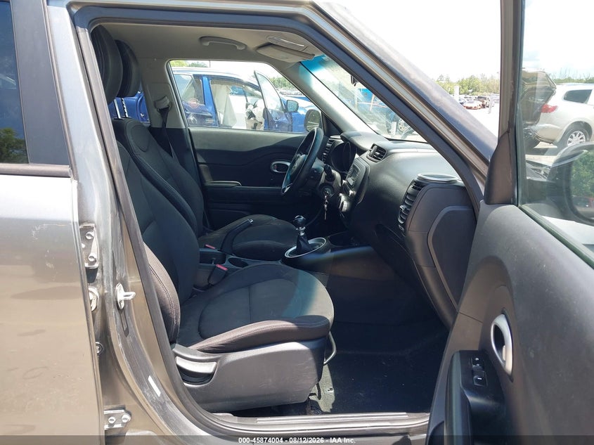 2015 KIA SOUL auction photo 5