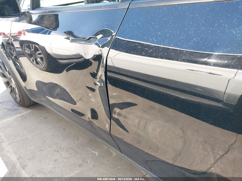 TESLA MODEL Y 2020 VIN 5YJYGDEE4LF038976