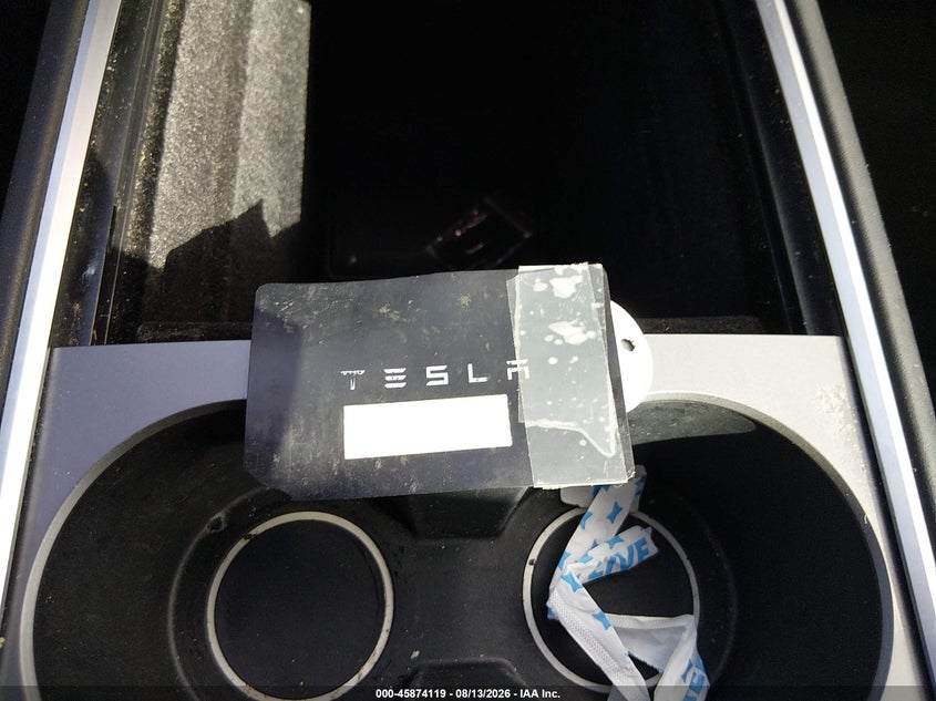 TESLA MODEL 3 - zdjęcie 10