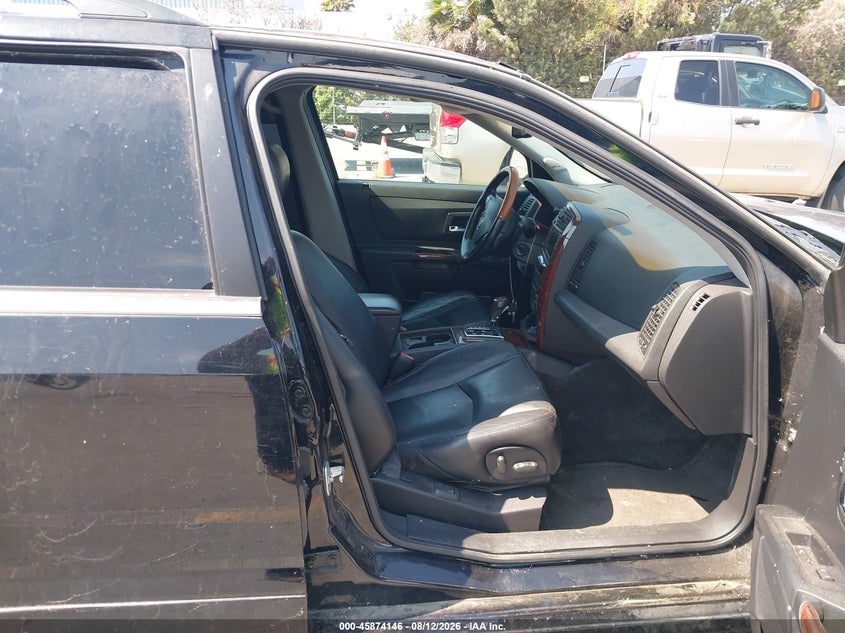 CADILLAC SRX 2005 VIN 1GYEE637350101957